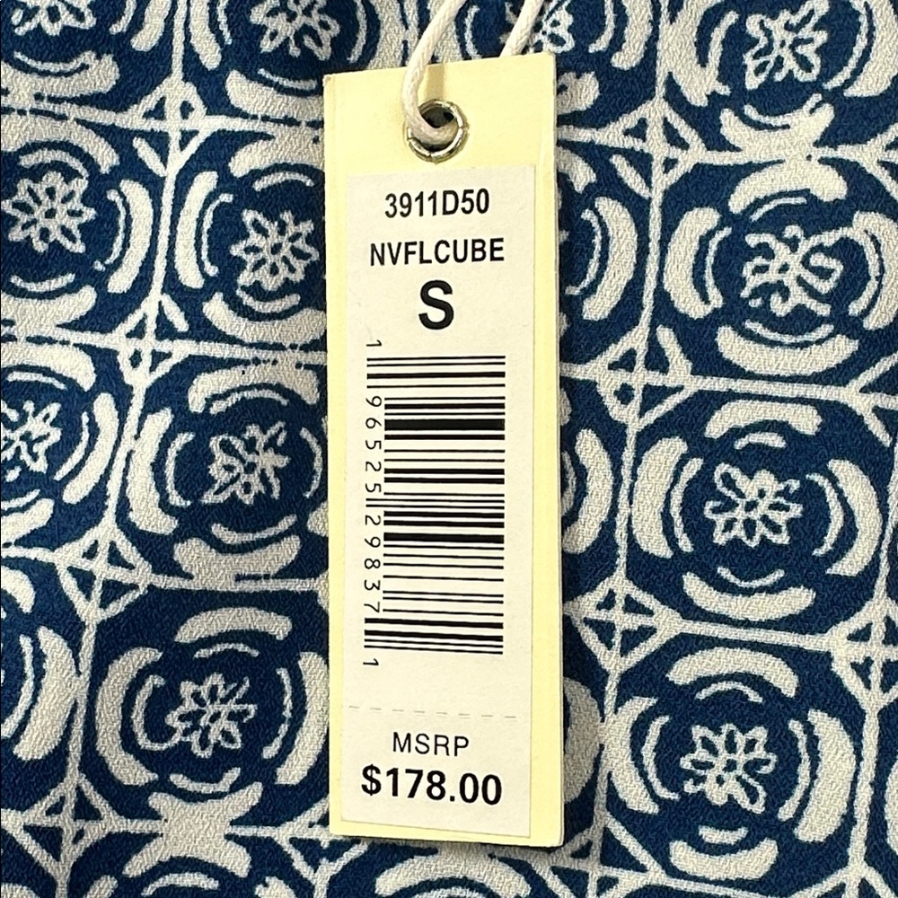 Max Studio Blue Geometric Long Sleeve Dress - Picture 9 of 11
